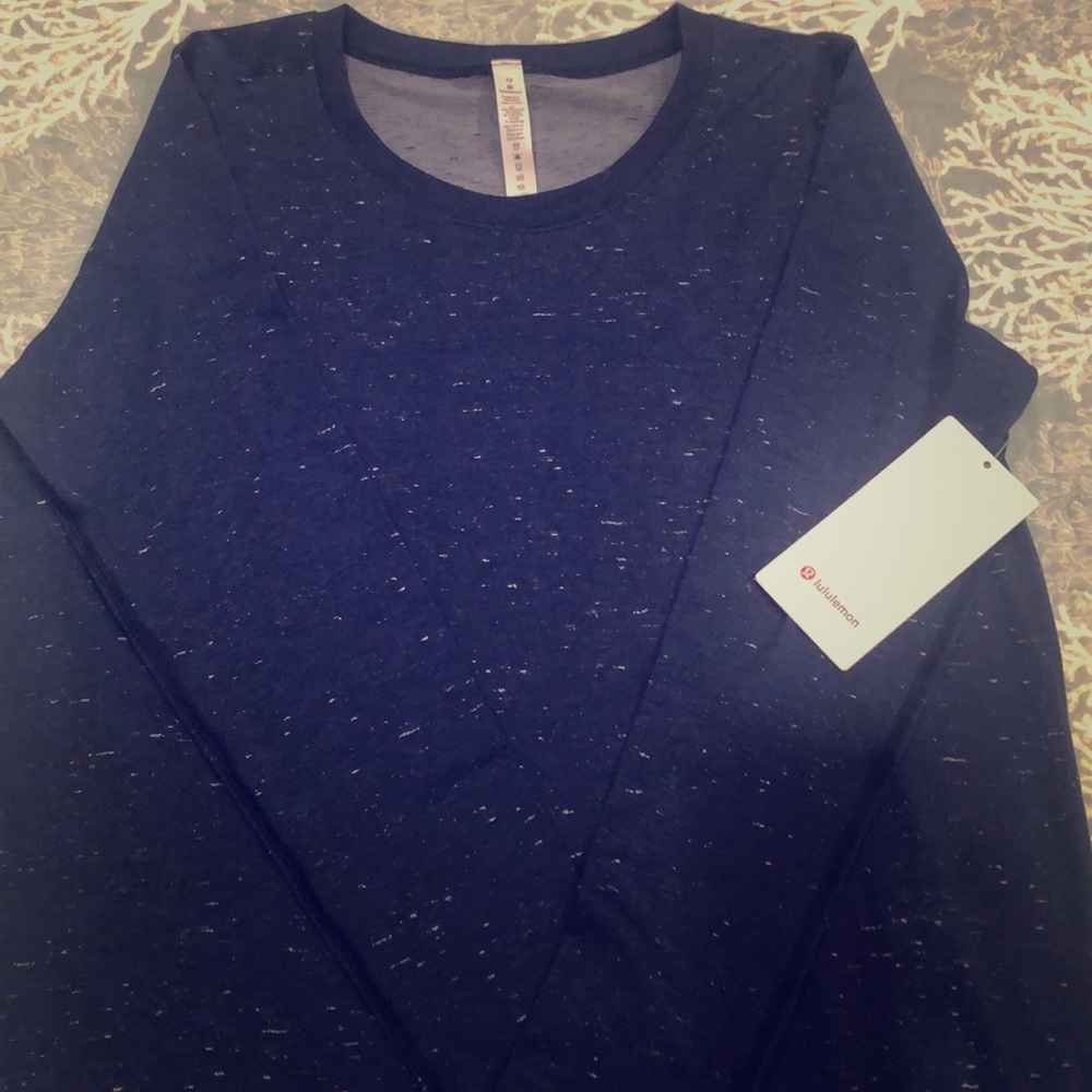 Brand new Lululemon Swiftly Relaxed Long Sleeve